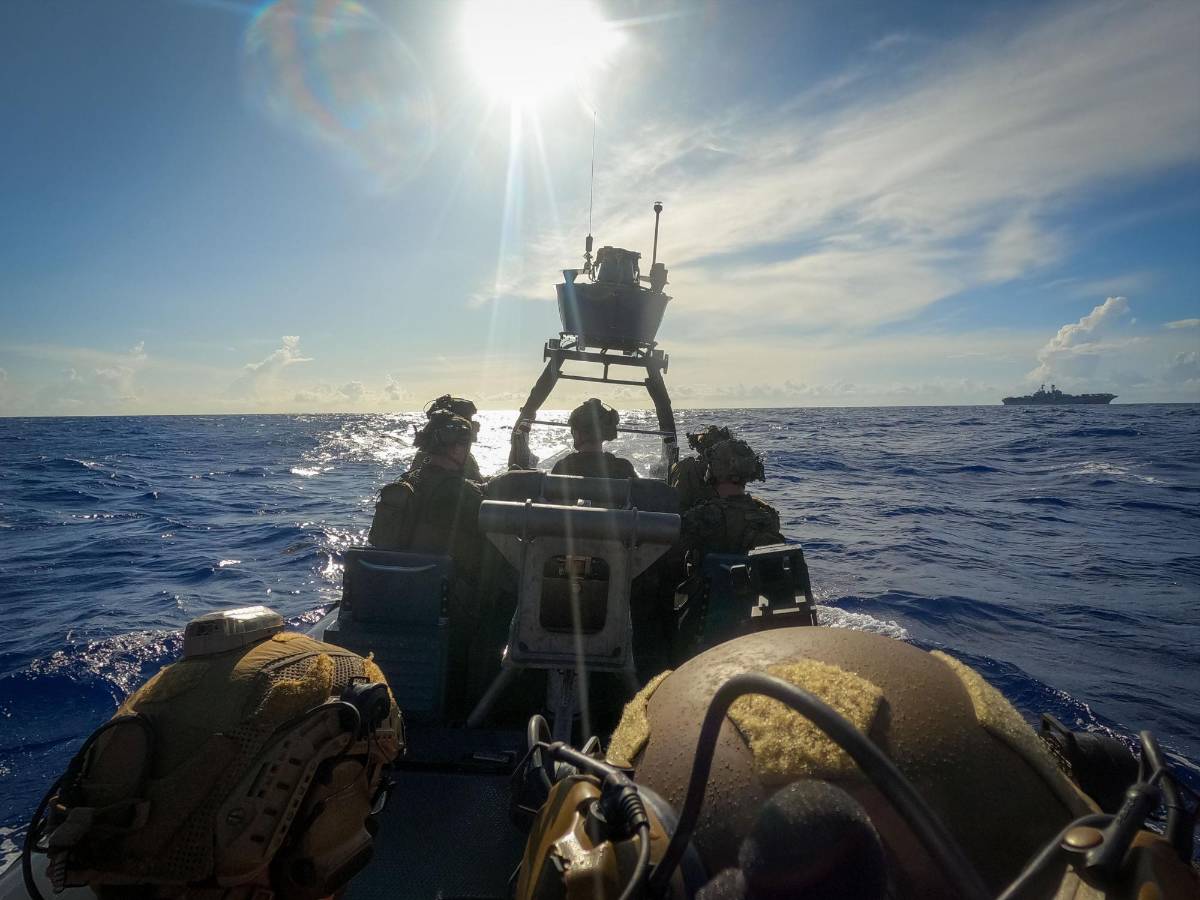 EEUU exhibe su despliegue militar en el Caribe contra el narcotráfico