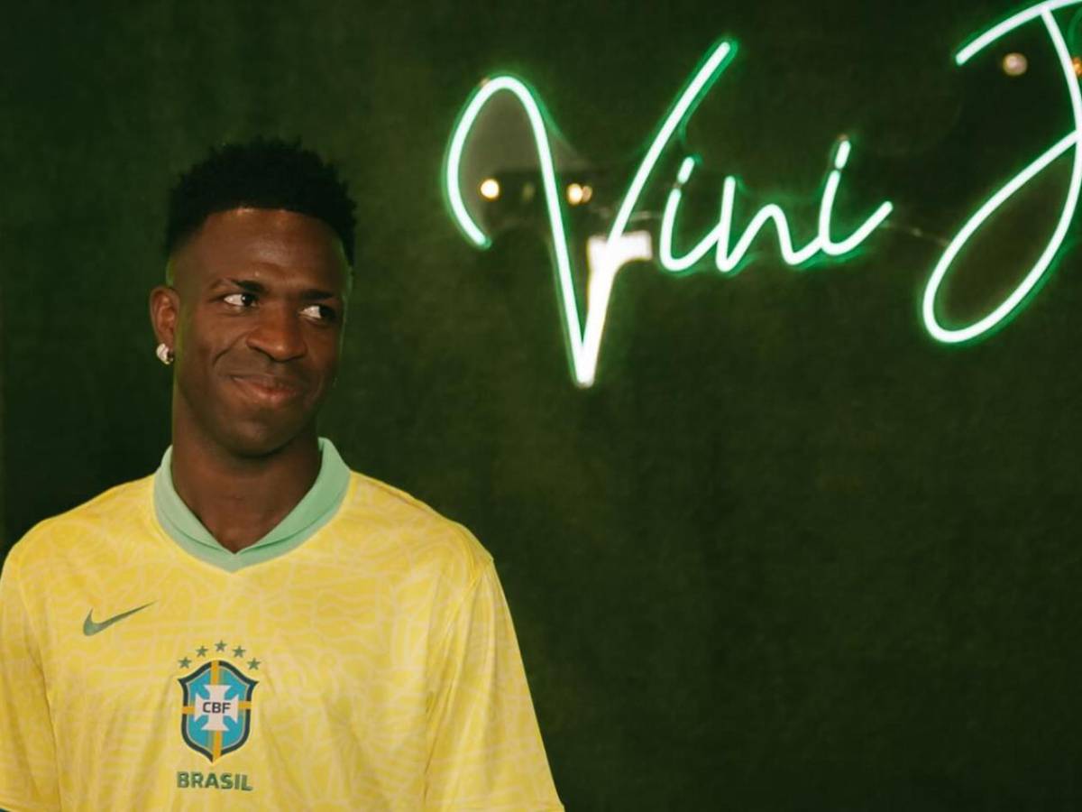 ¿Qué tiene que ver Vinicius con Julián Martínez y su fichaje por Europa?