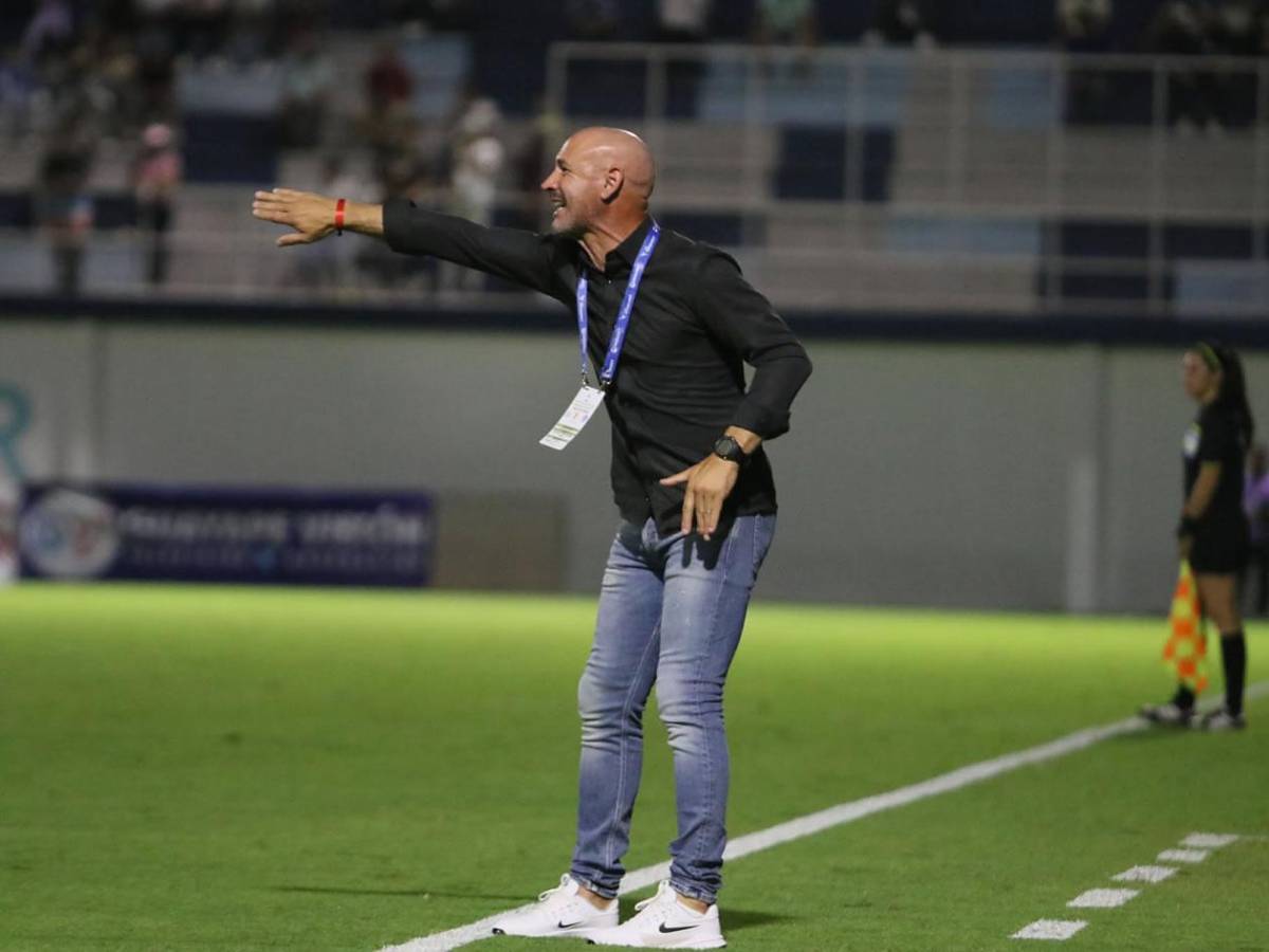 Olimpia sonríe en Juticalpa, el 'infiltrado', Espinel hace debutar a isleño y las bellezas