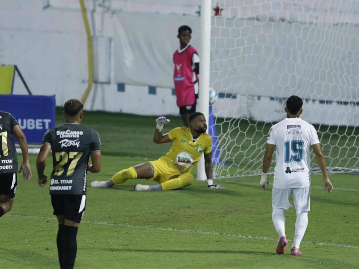 Bellas chicas cautivan, decepción en Marathón y Platense perdonó en el Morazán
