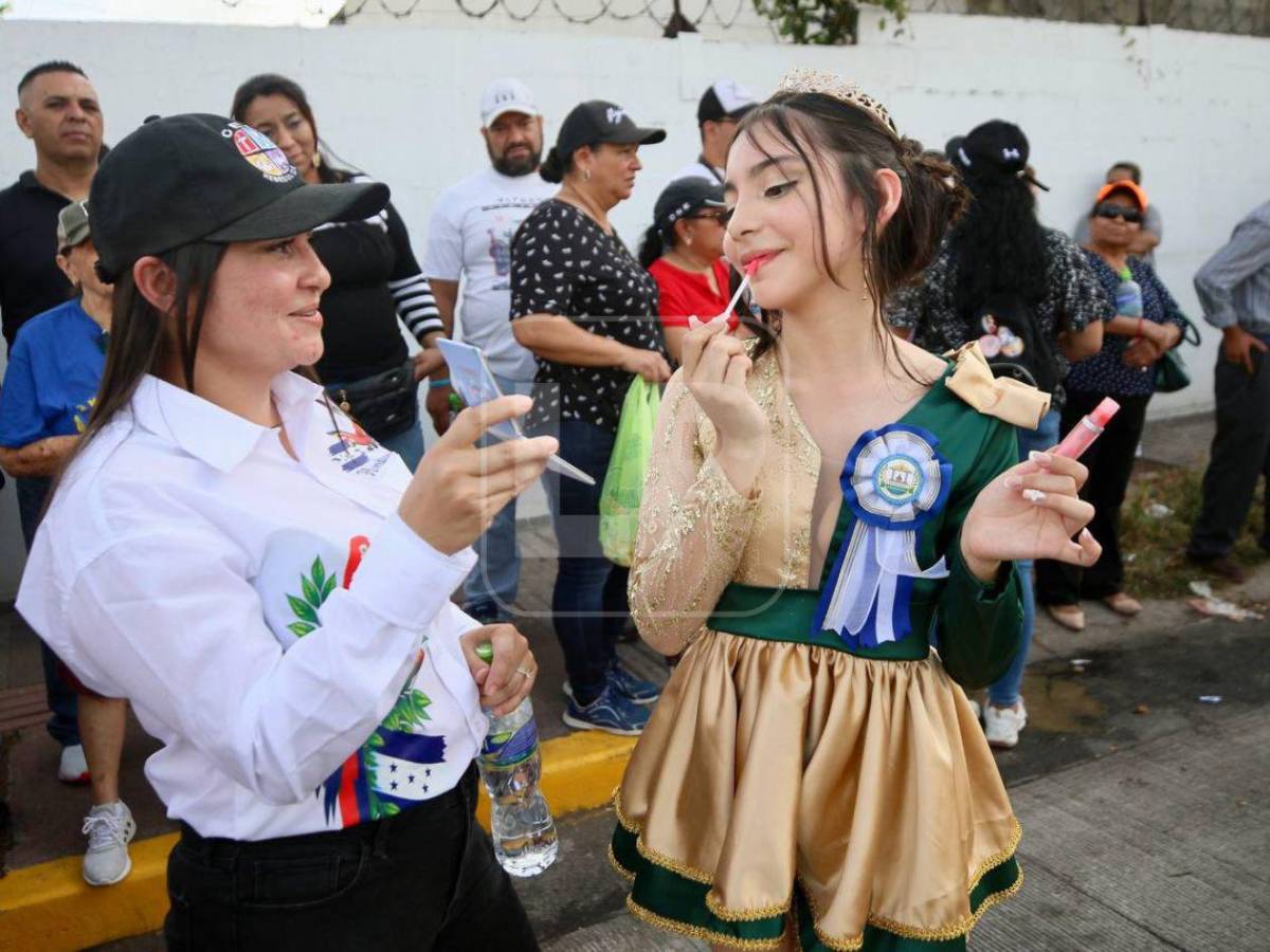 Bellas palillonas, protagonistas de los desfiles en Honduras