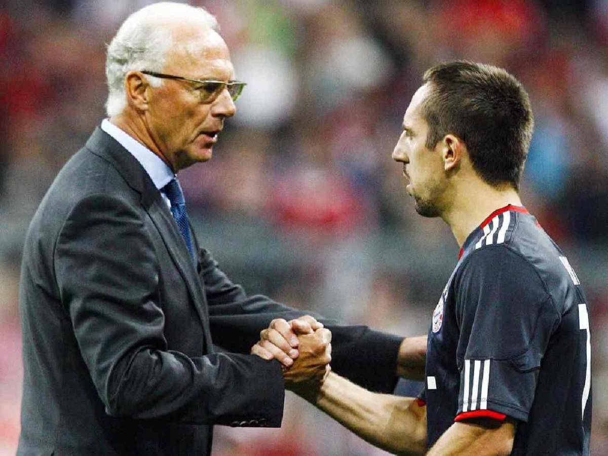 Acusan a Ribéry de estar en archivos de Epstein: él responde y toma decisión