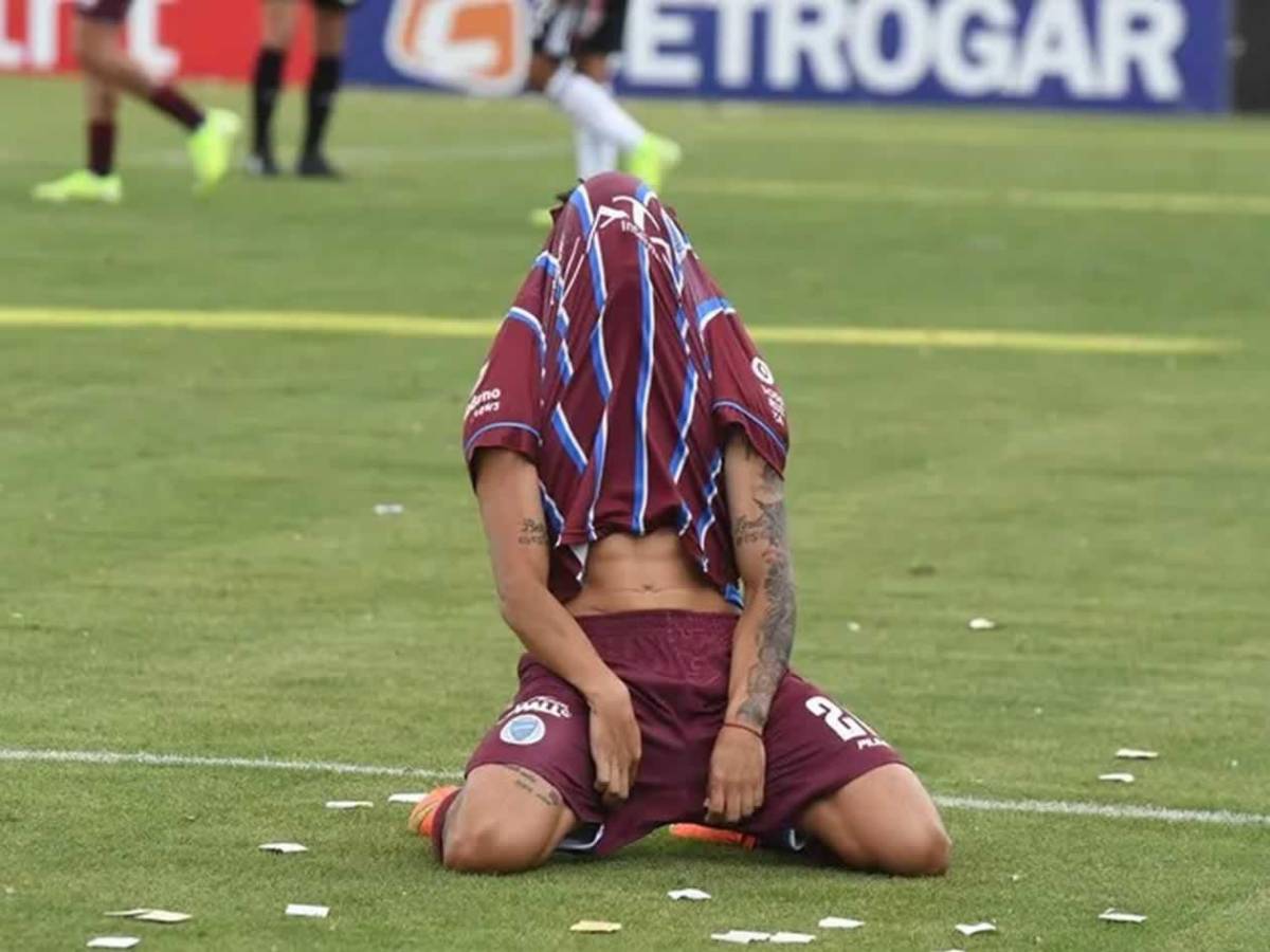 Agustín Auzmendi, destrozado: llanto y dolor por el descenso de Godoy Cruz