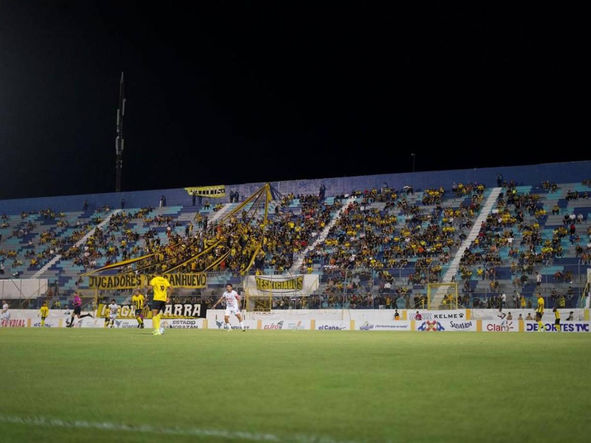 Real España festeja en el Morazán, fiesta de Platense y la chica más sexy cautiva