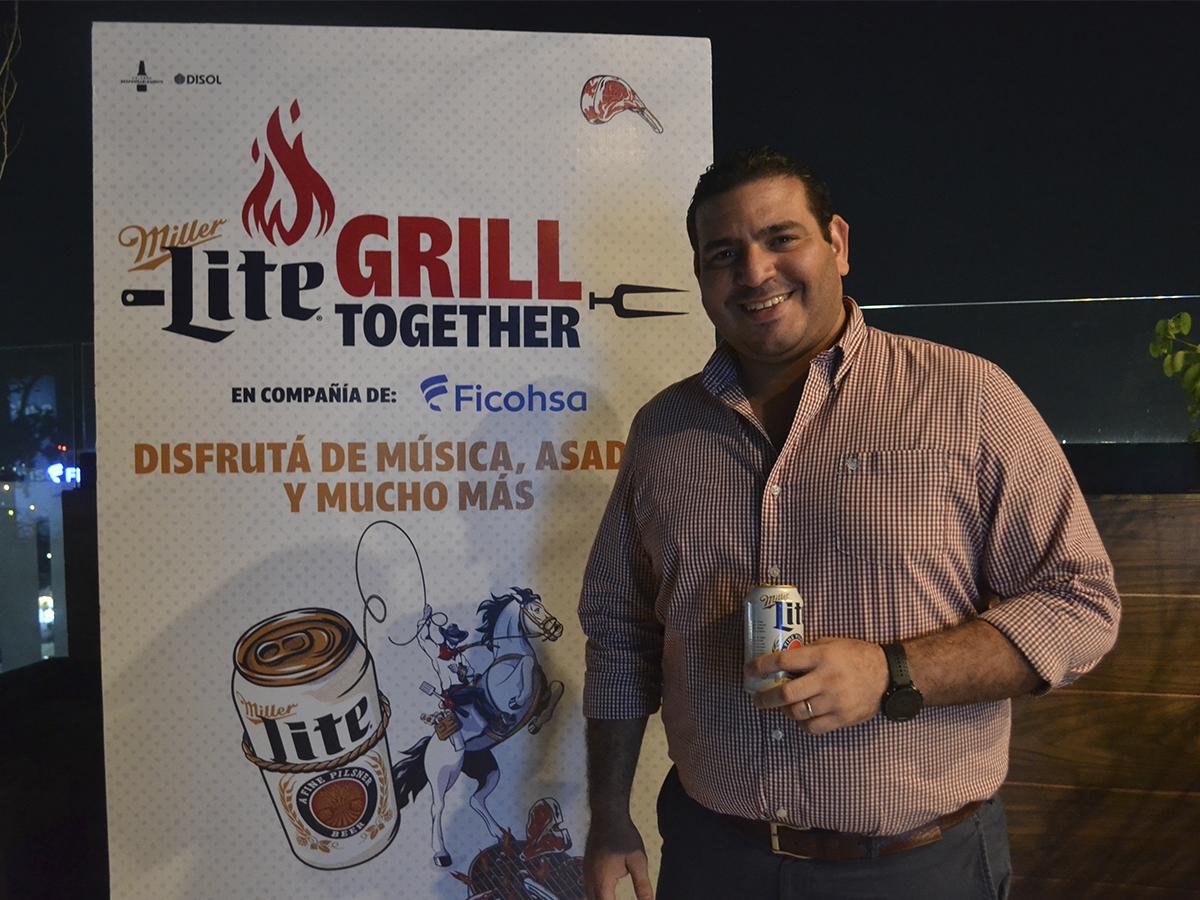 Héctor Turcios, gerente de mercadeo de Molson Coors.