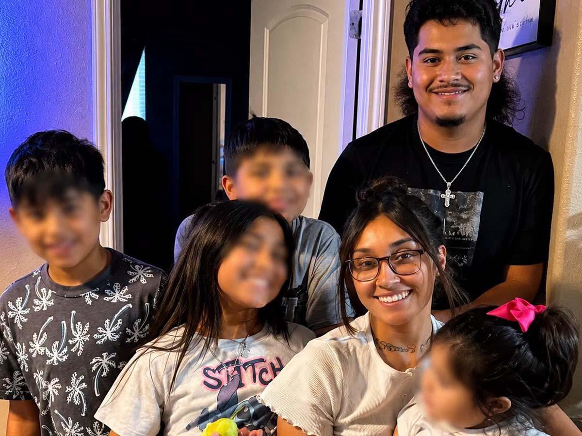 Joven hispana, madre de cinco hijos, es asesinada a puñaladas por tres amigas en Texas