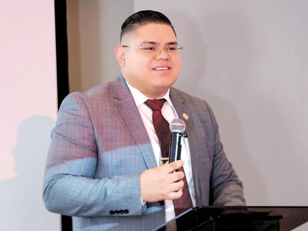 Corte toma decisión sobre policía acusado del asesinato de Franklin Villeda