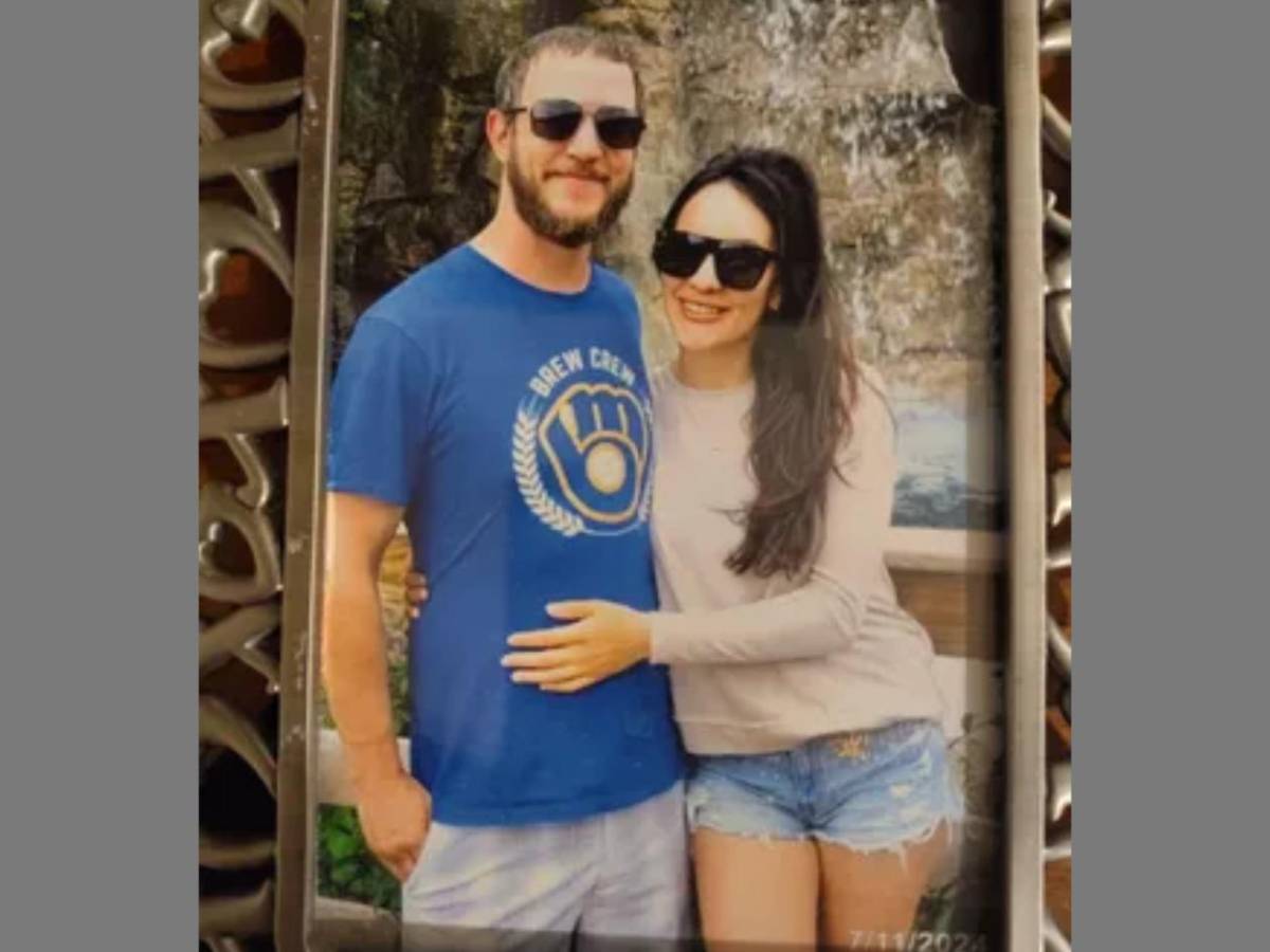 Votó por Trump y ahora lucha porque ICE no deporte a su esposa