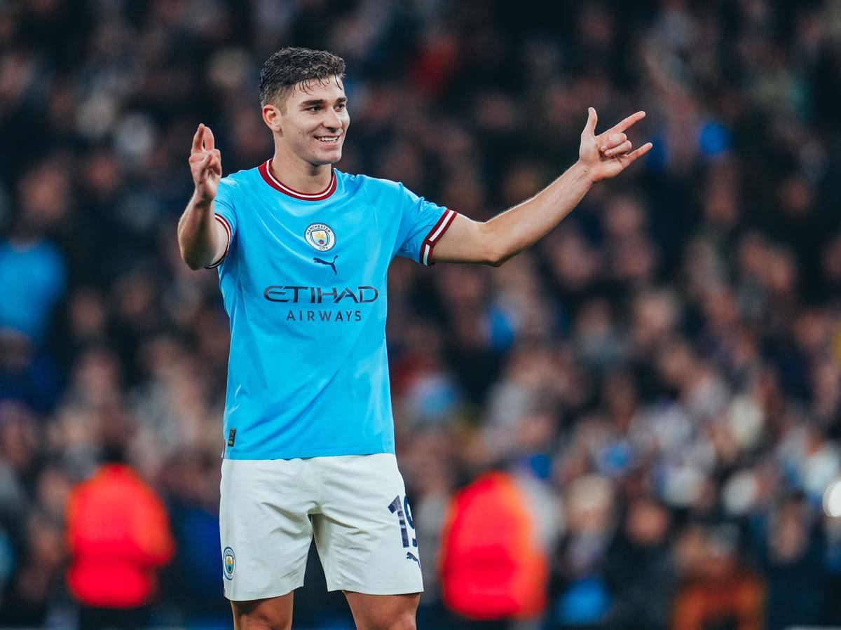 El argentino Julián Álvarez aportó el quinto gol en la victoria del Manchester City.