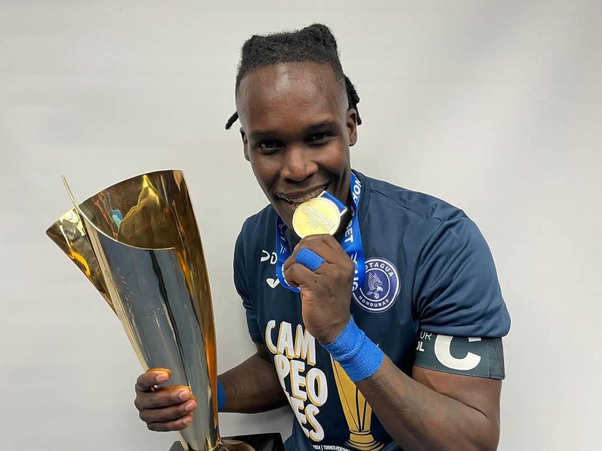 Rubilio Castillo rompe el silencio y habla sobre su futuro, ¿se va del Motagua?