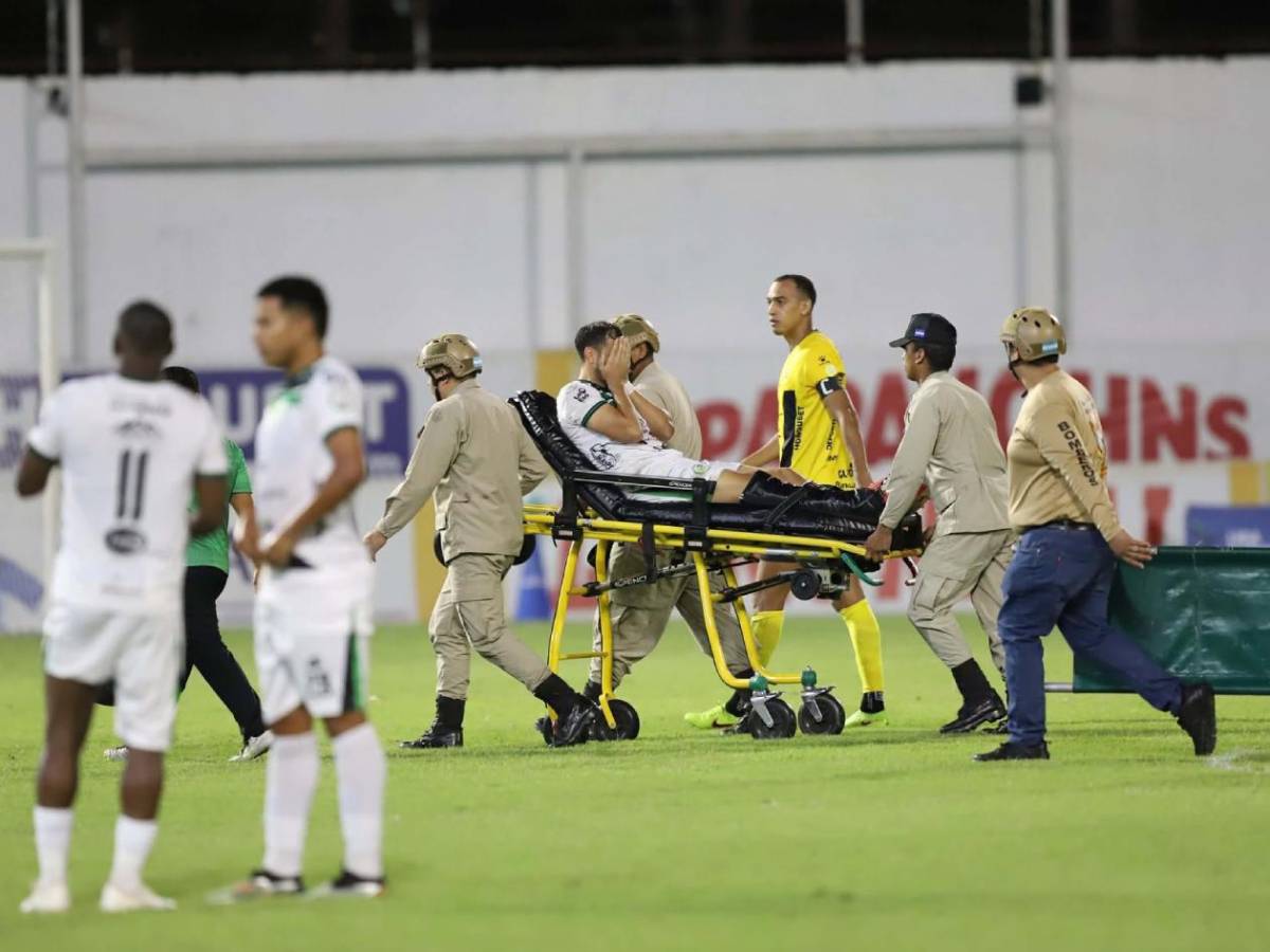 Llanto en futbolistas tras espantosa acción en Honduras: Imágenes desgarradoras