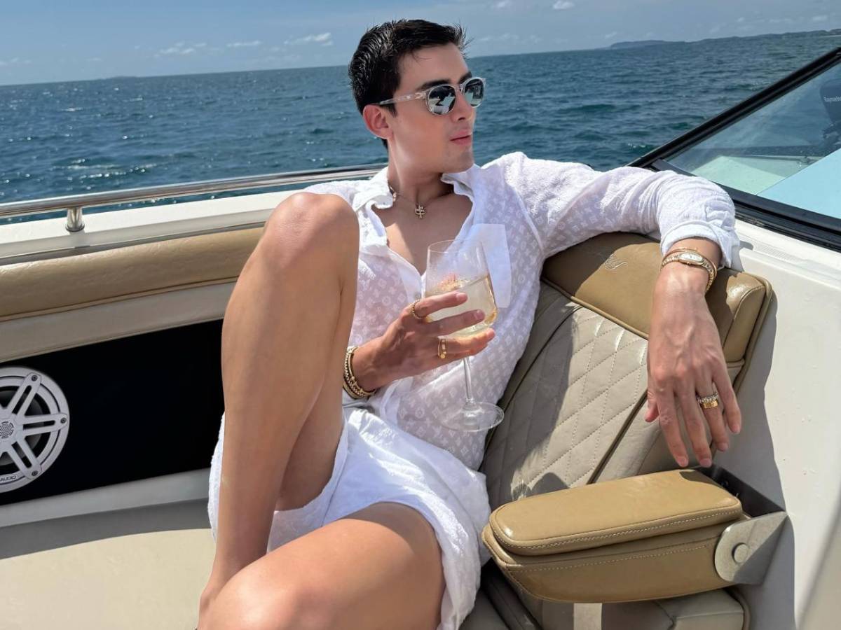 ¿Quién era el estilista 'Micky Hair' y con qué artistas trabajaba?