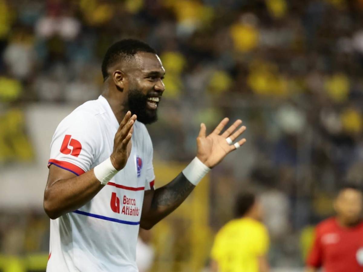 Real España celebra, Olimpia sufre y discusión de compañeros, culpable y desmayo