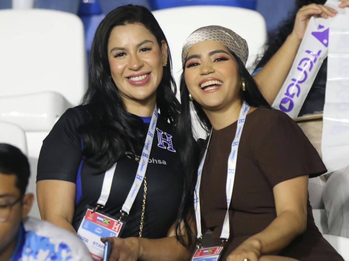 Esposa de futbolista cautiva y el descuido de chica: las bellezas del Honduras vs Jamaica
