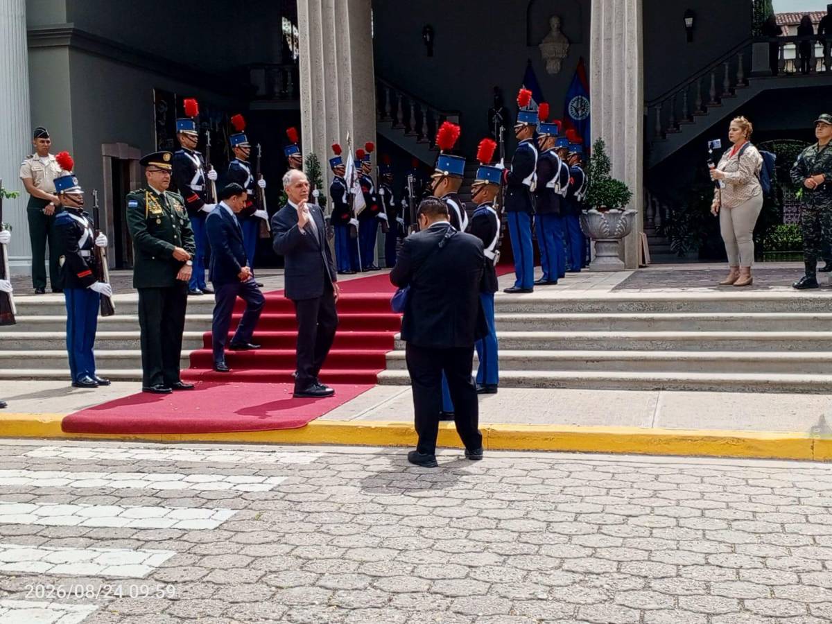 Estos son los temas que abordaron Nasry Asfura y el primer ministro de Belice en Casa Presidencial