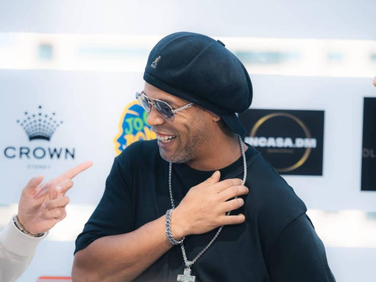 Ronaldinho se reinventa: Su nueva vida tras haber estado en la cárcel