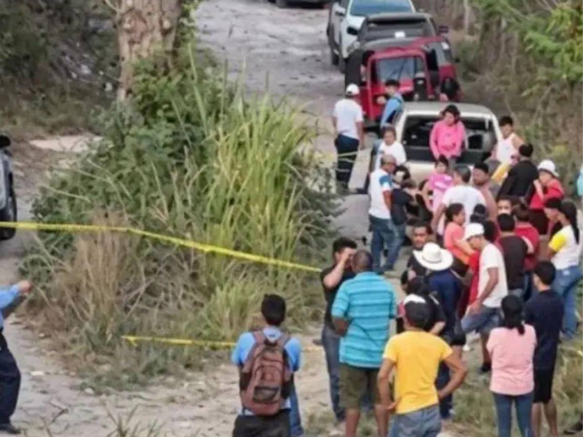 Ultiman a joven albañil frente a su padre cuando regresaba a casa en Copán