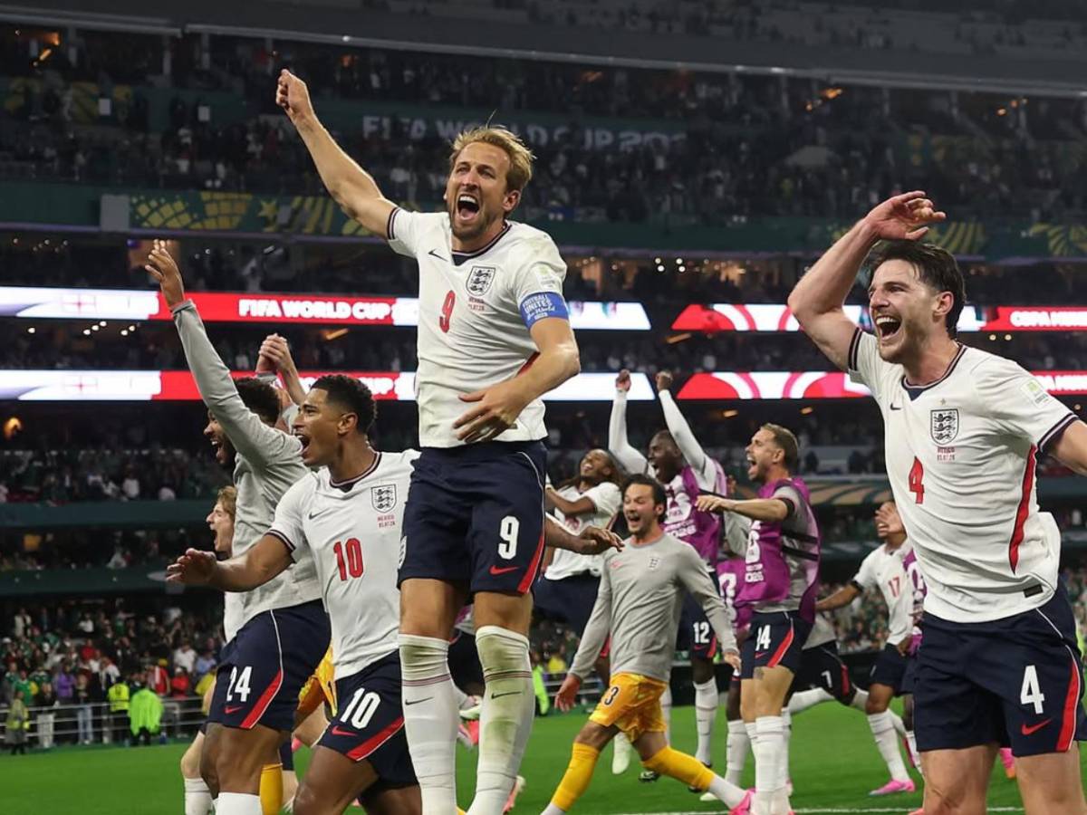 Hombre armado irrumpe concentración de Inglaterra en pleno Mundial: Así terminó el susto