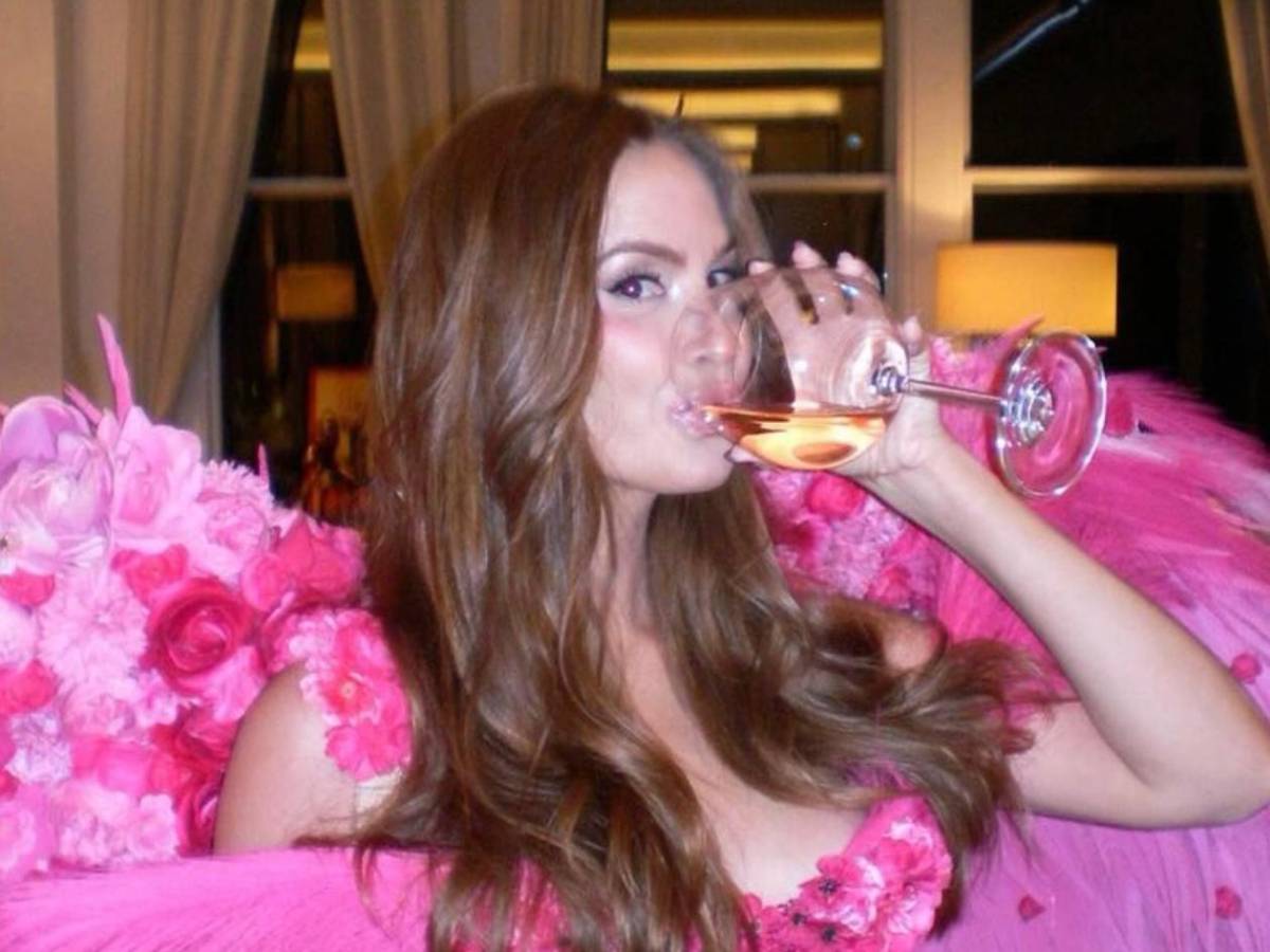 Modelo, demandada por deportista tras confesión sobre tamaño de su miembro