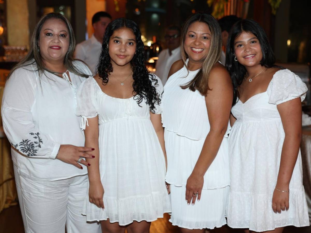 Coctel de bienvenida previo a la boda entre Allery y Francisco