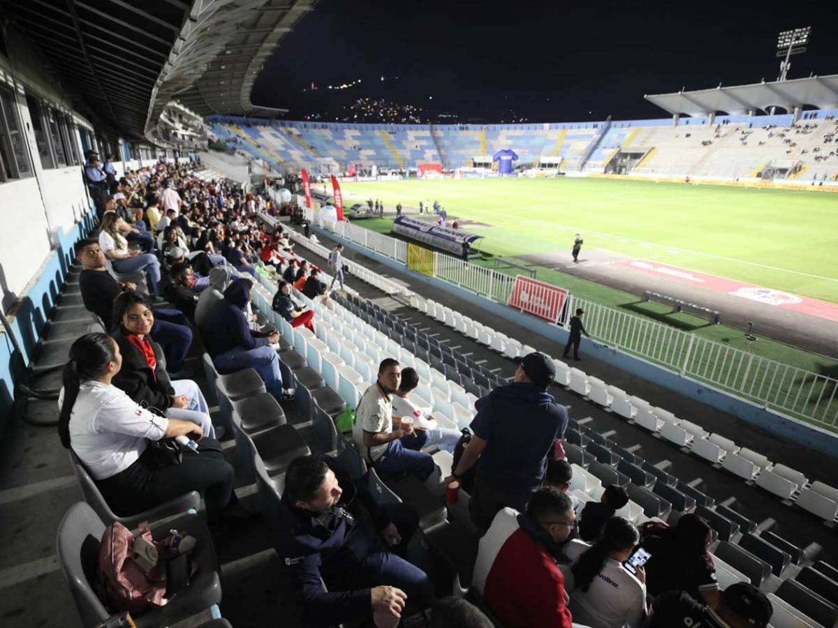 Bellezas, esposa de directivo, nueva pantalla y el retraso en el Olimpia vs Motagua