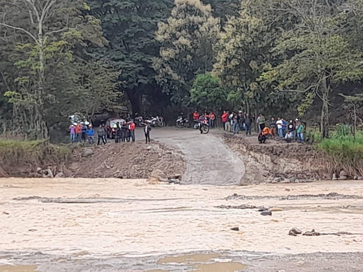 Lluvias le dan el tiro de gracia a infraestructura vial en Copán