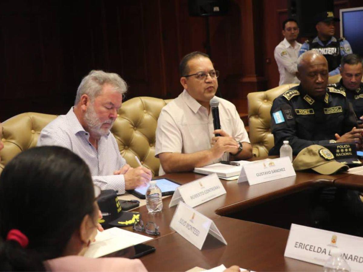 Roberto Contreras da sus impresiones ante la cancelación del toque de queda