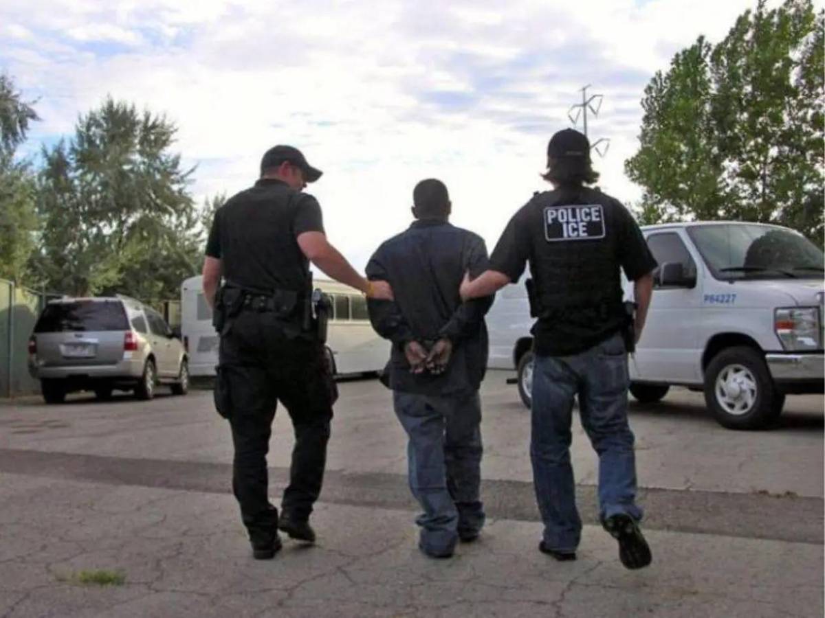 ¿Carros camuflados para detenciones? Las nuevas medidas de ICE que deben conocer los hondureños