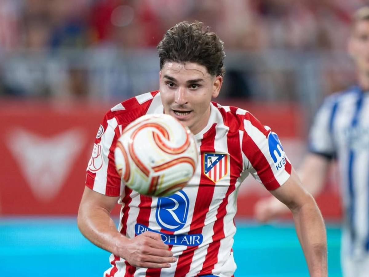Julián Álvarez da el bombazo: Elige equipo tras ofertas de Barcelona, PSG y Arsenal