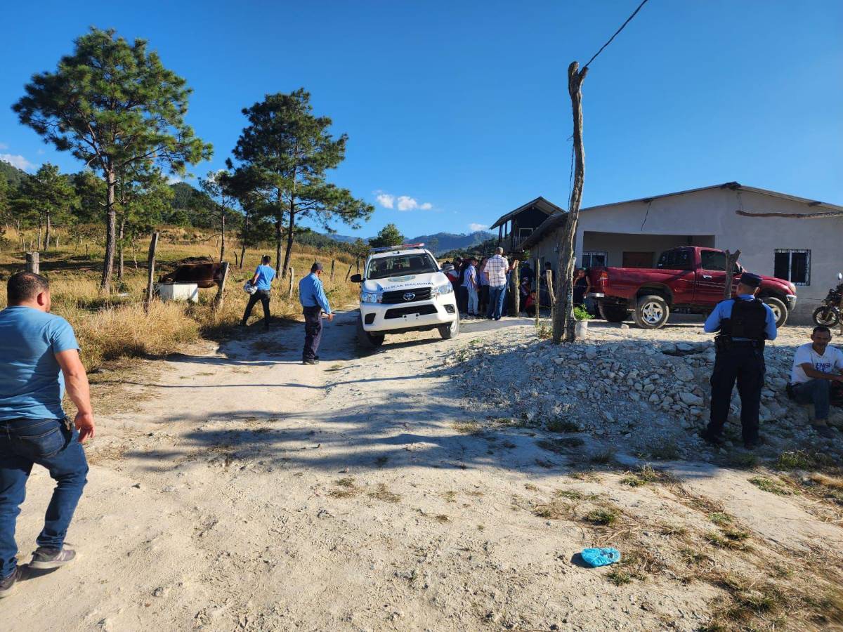 La casa en donde fueron encontrados muertos los hermanos Orellana.