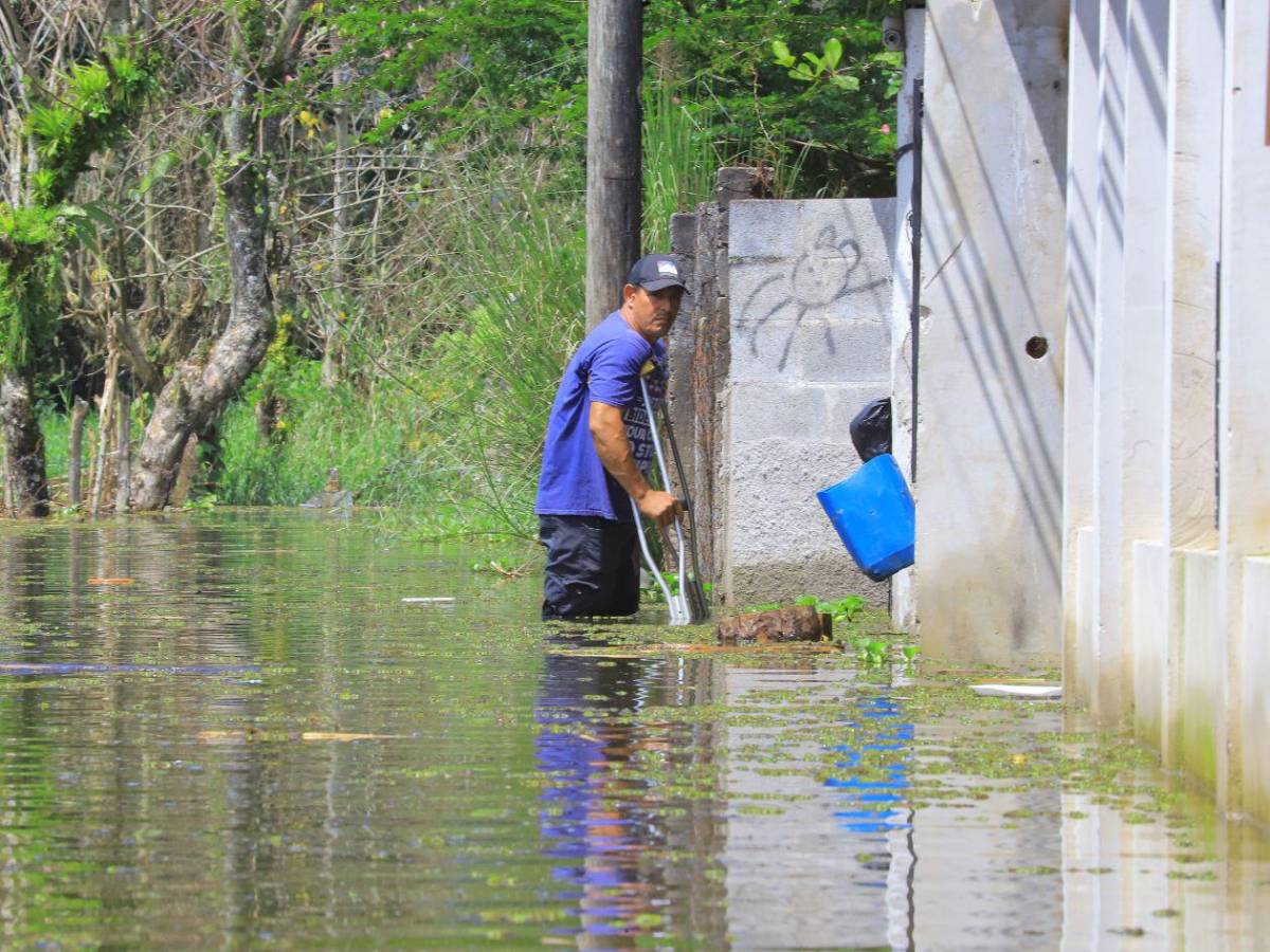 Así lucen las zonas inundadas por el aumento del nivel del Lago de Yojoa