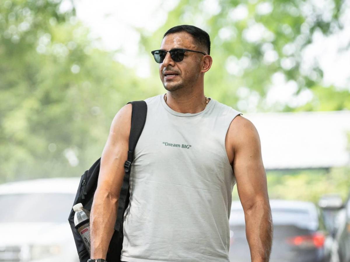 Famoso bimundialista internacional llegó a San Pedro Sula, ¿el motivo ?