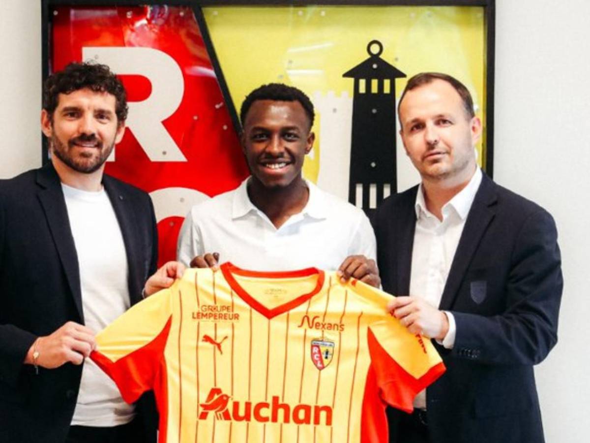 Salida confirmada en Real Madrid, se rebela en Barcelona y hondureño es noticia