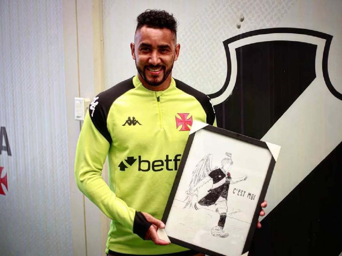 No me callarán: filtran fotos de su examante y jugador responde tras denuncia