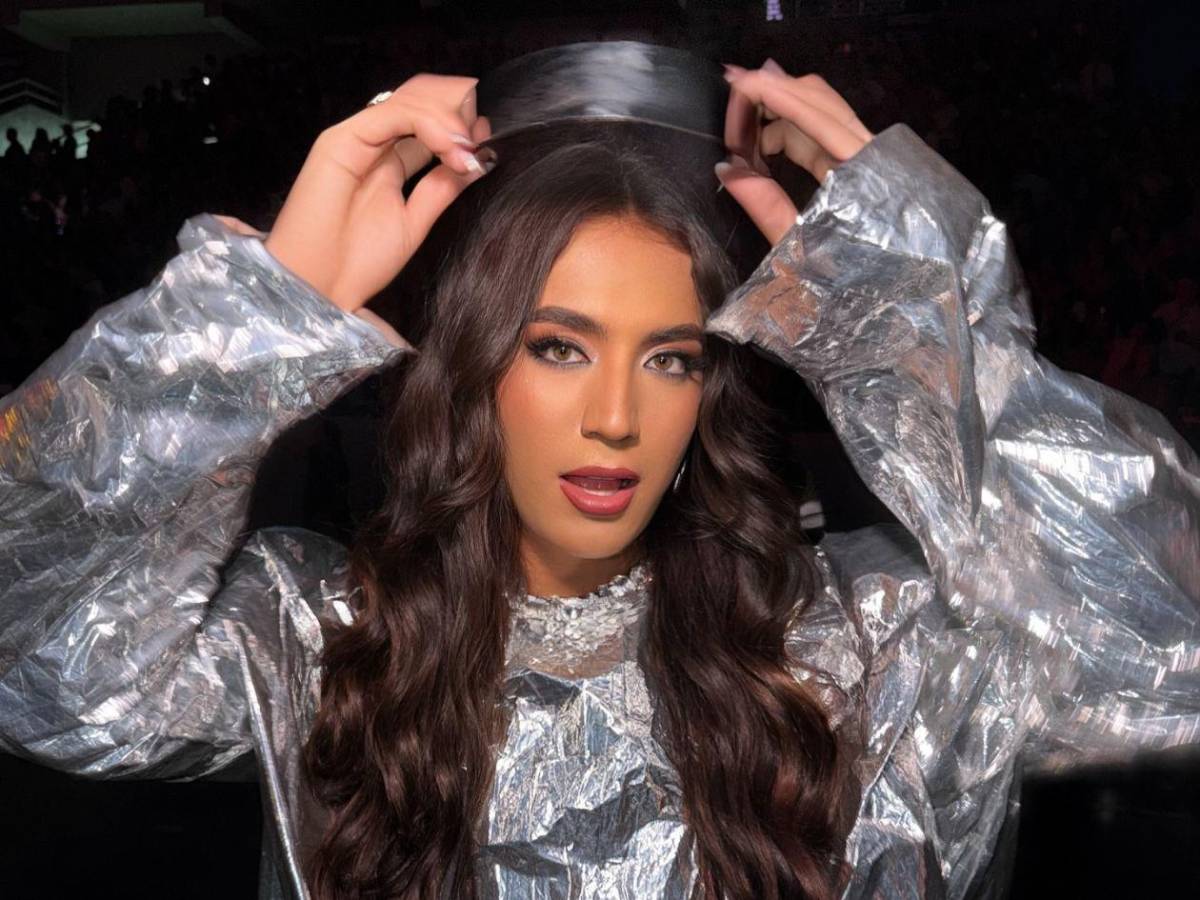 La Bicha Catracha cumple un sueño: Desfiló junto a Shakira