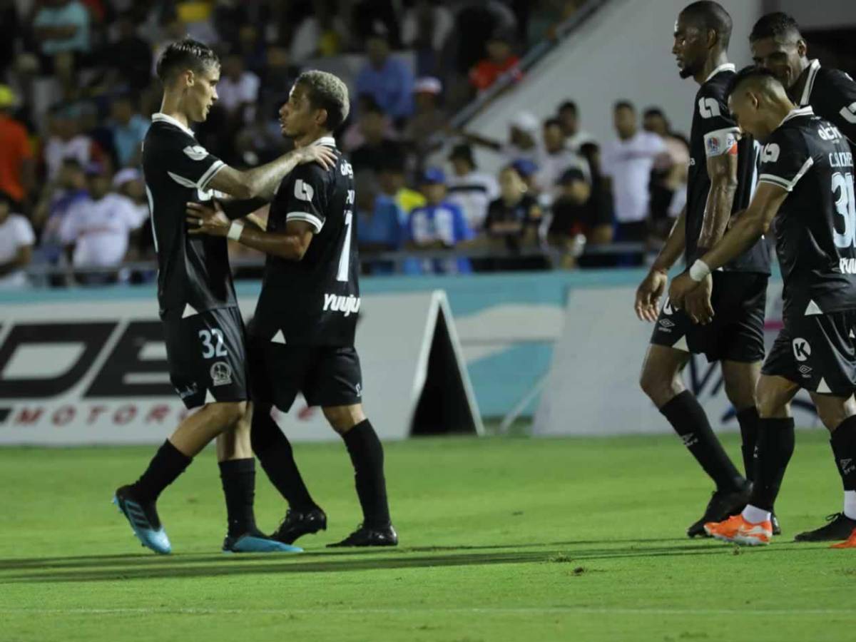 El héroe de Olimpia para la remontada, debutantes, Real España festeja y bellas chicas