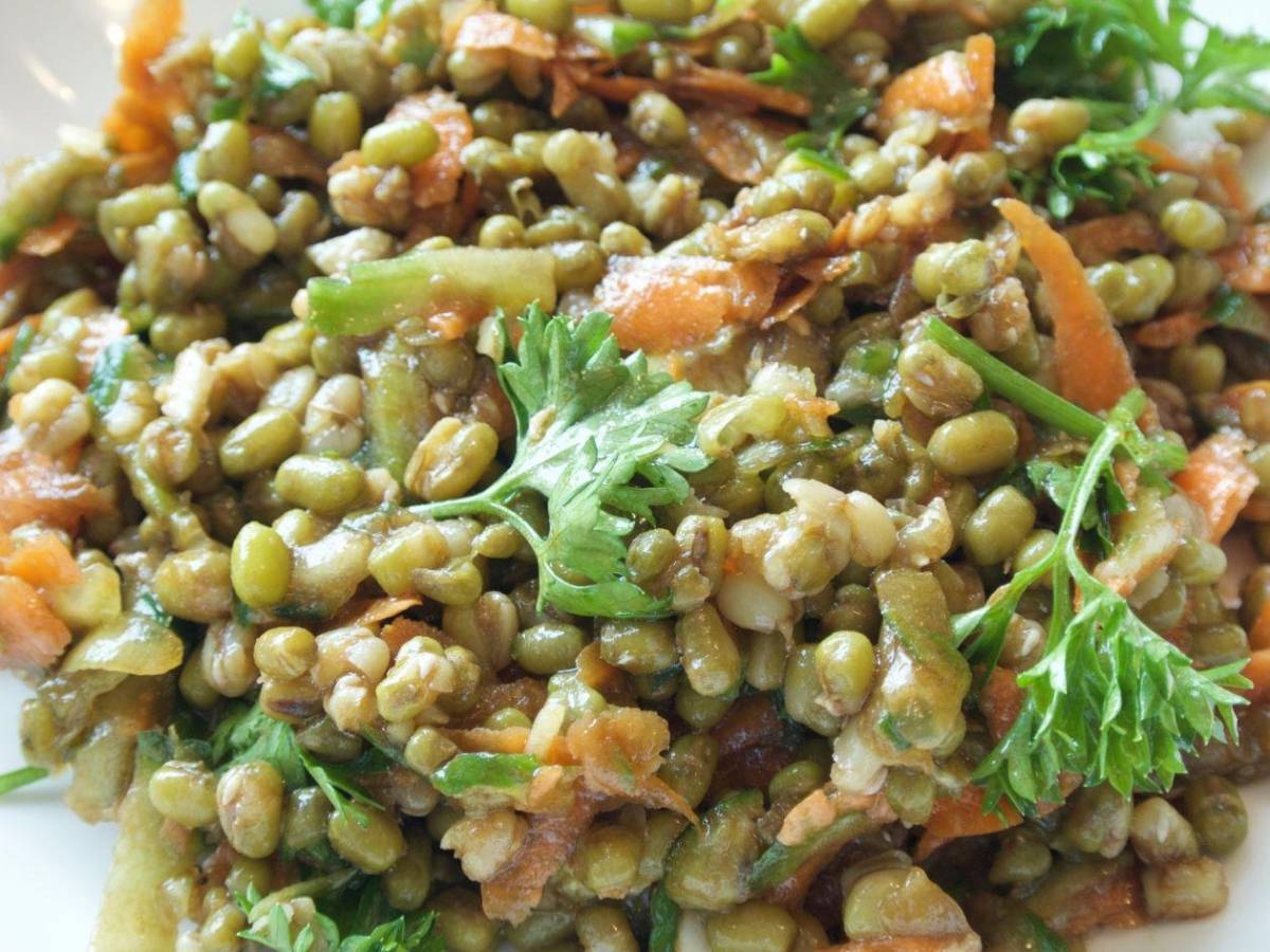 Métete debajo de la mesa si quieres casarte en 2026