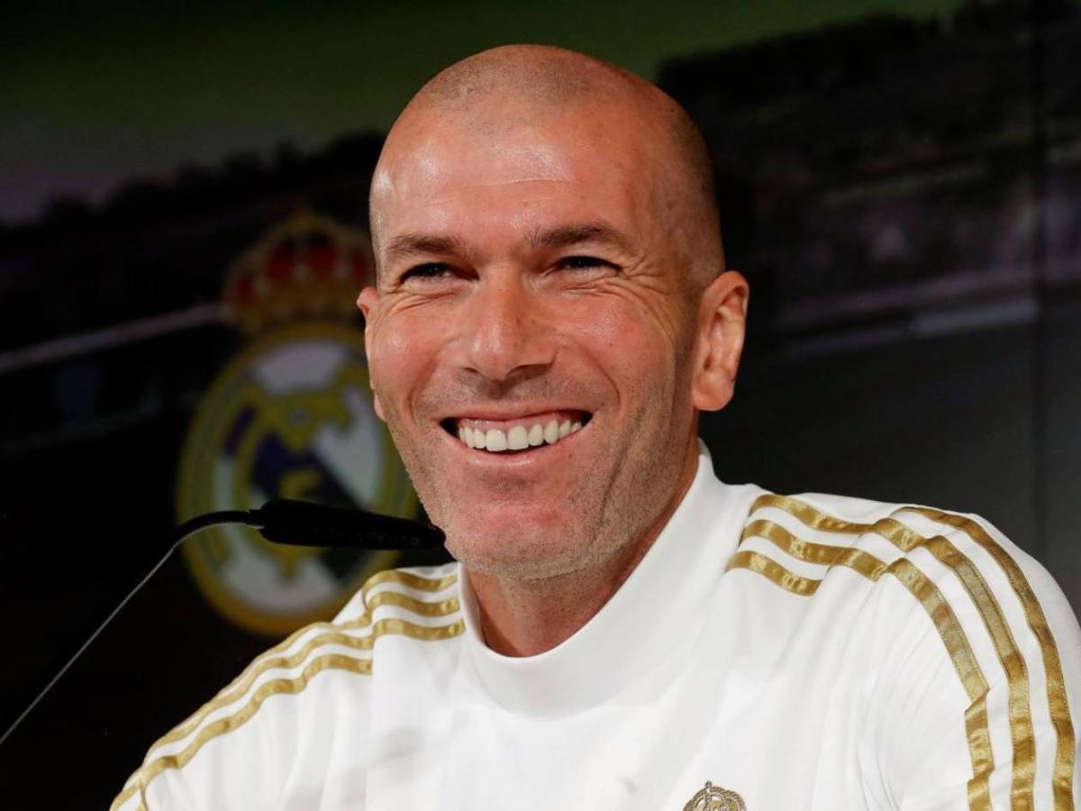 Zidane vuelve y da el sí: pide la salida de tres futbolistas