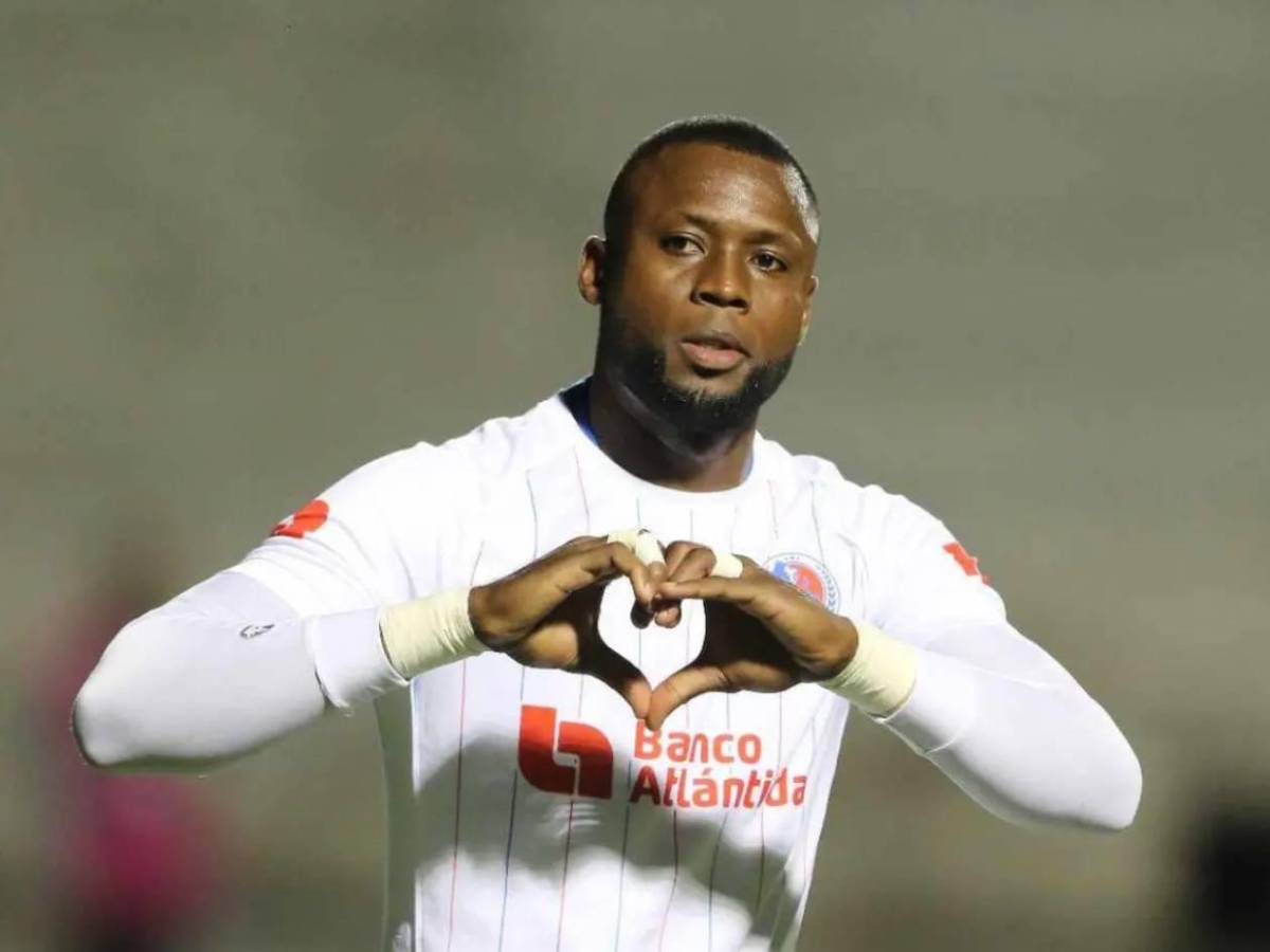Mercado: Se van del Motagua y Olimpia, La More fichado e impensado legionario