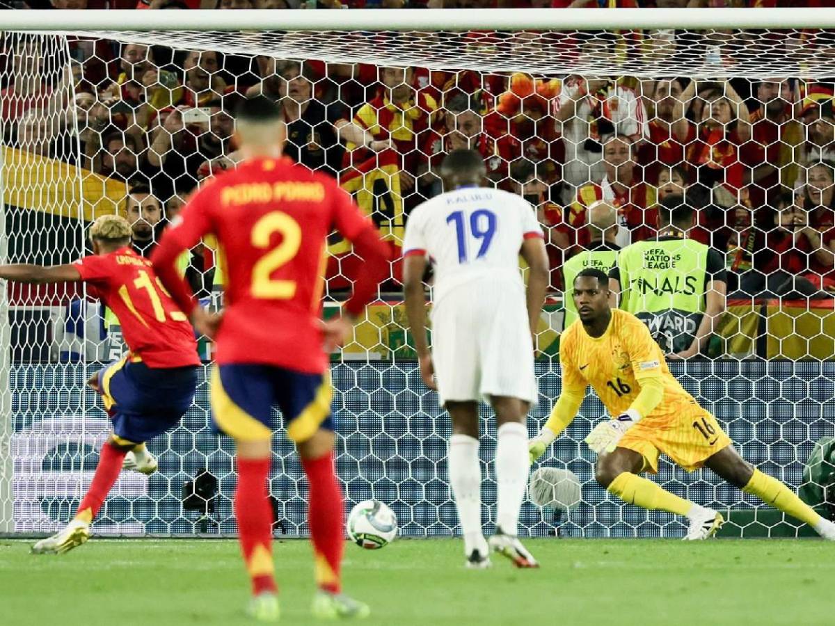 Otro festejo de Yamal a lo Cristiano, baile, reacción de Mbappé y pesadilla de Francia