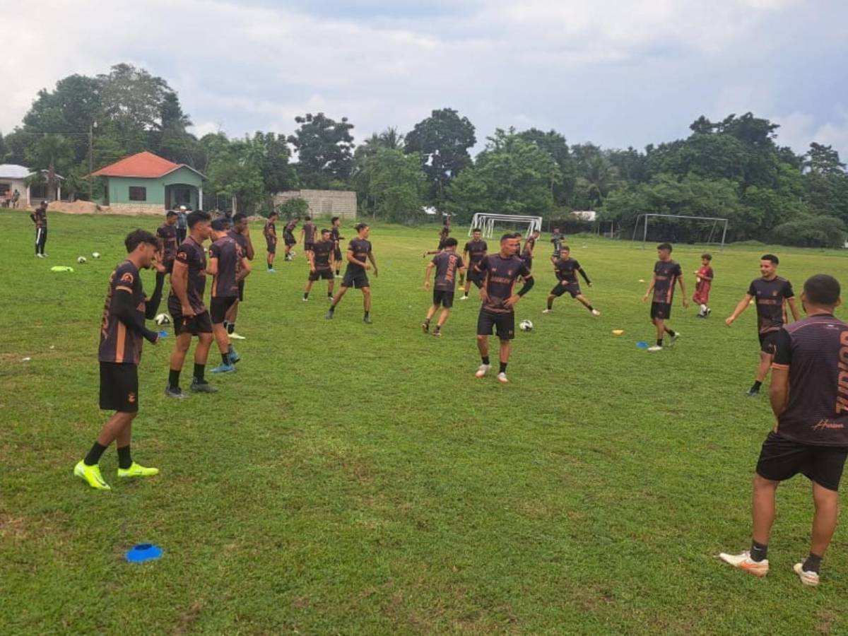 Insólito: Equipo de Honduras pide desaparecer y denuncia a cuatro futbolistas