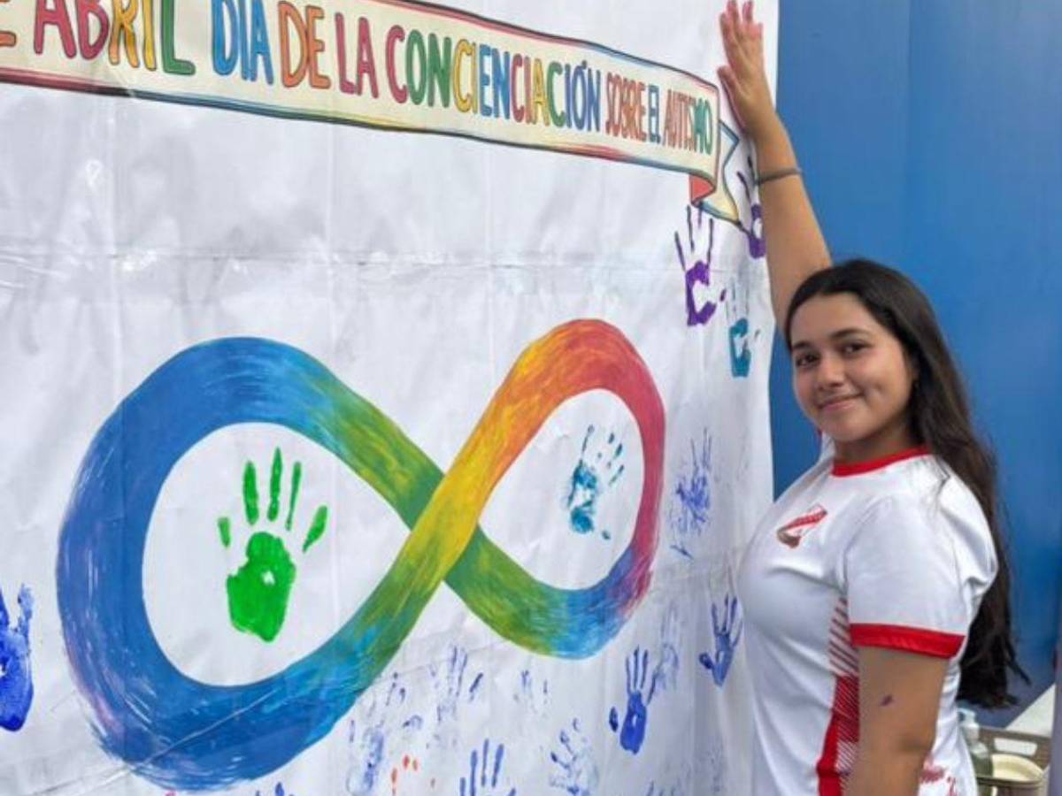 “TEAmo, TEAyudo... el mundo es neurodiverso”: caravana por el autismo en SPS