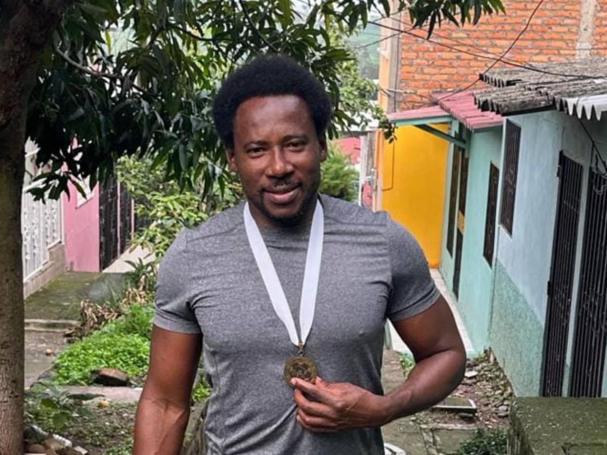 Limber Pérez conmueve desde la sala UCI y su hijo brinda noticia