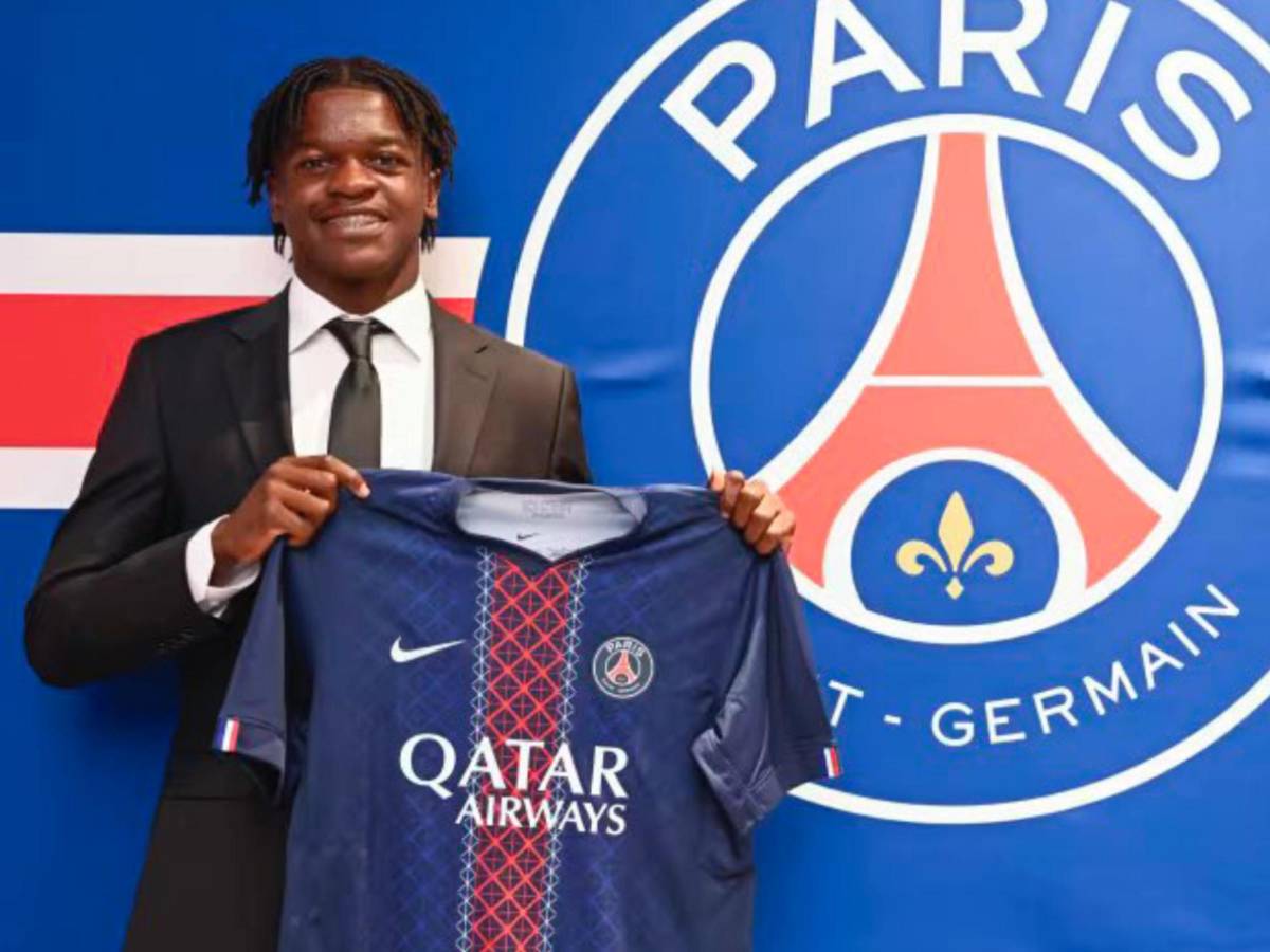 ¿Vinicius se va del Real Madrid?, Barcelona borra a jugador y Neymar a otro club