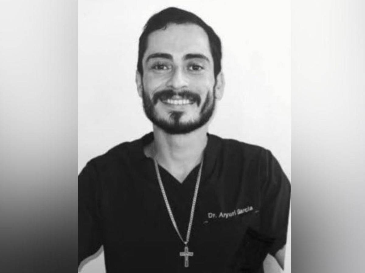 Fue un héroe en la pandemia: Consternación por muerte de médico hondureño