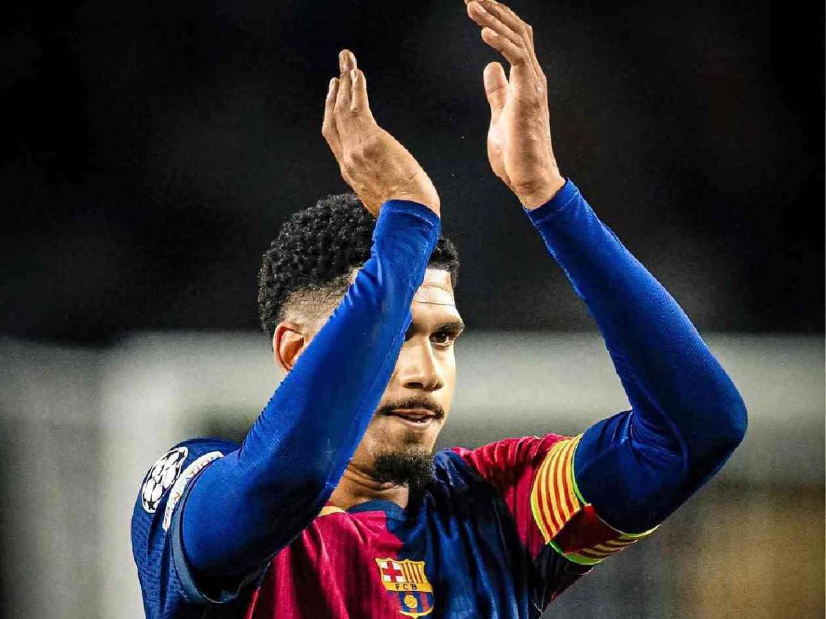 Ronald Araújo deja Barcelona: sorprende y hace curioso viaje espiritual