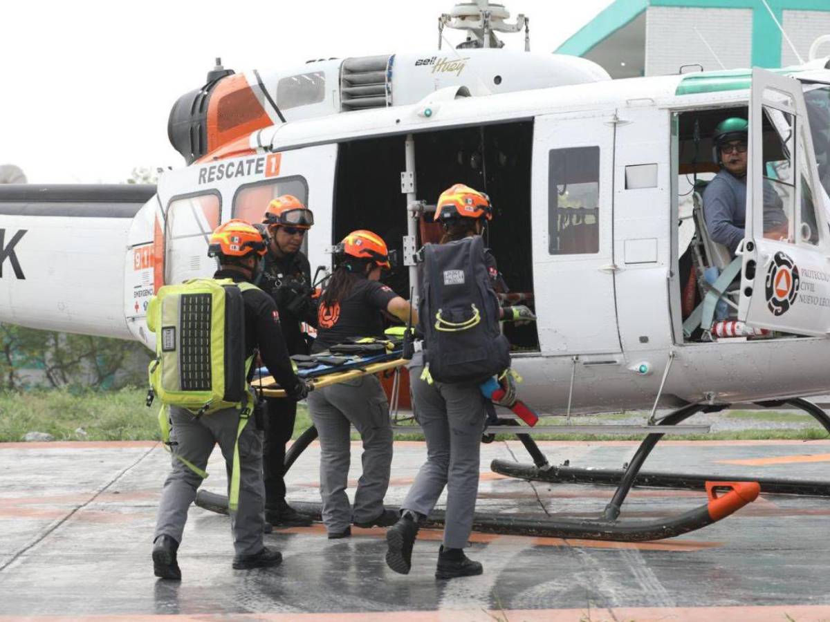 Viaje termina en tragedia: 11 muertos y 22 heridos al volcar bus en una curva