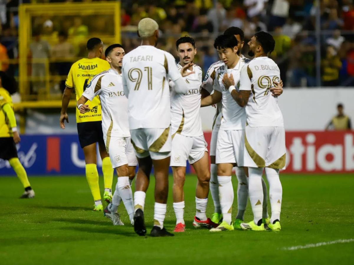 Show de Son, su gesto con hondureño, Lloris cambió camiseta y Real España dio pena