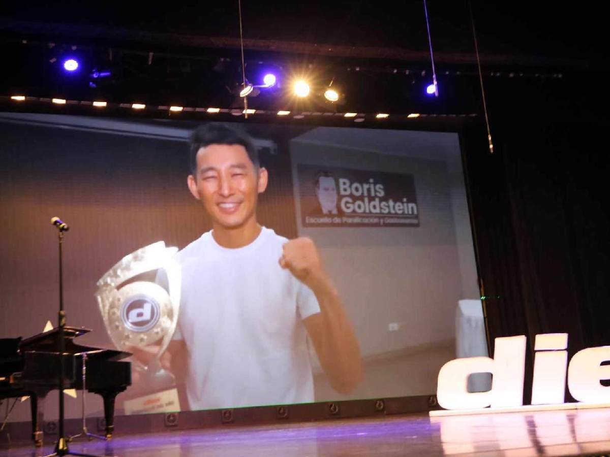 Shin Fujiyama fue galardonado: ellos fueron los ganadores de los Premios DIEZ