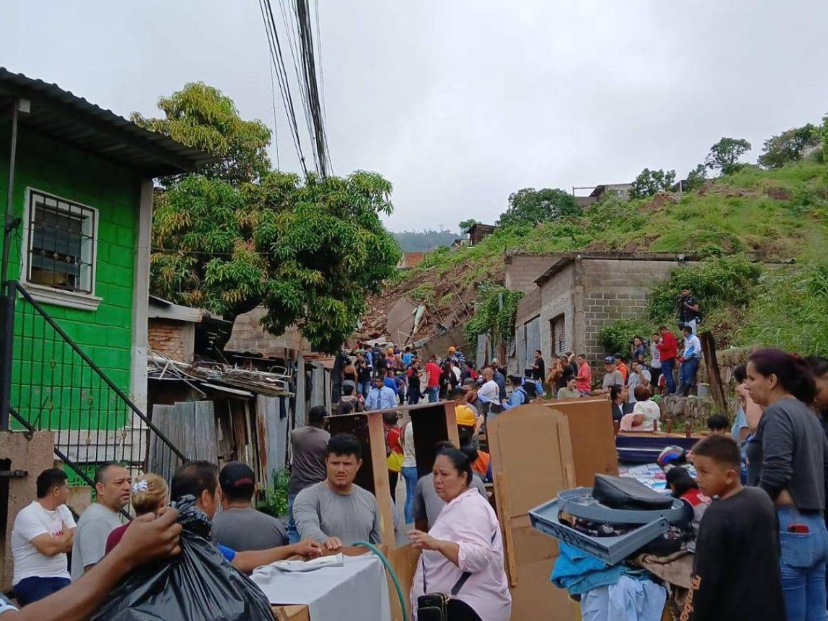 Lo perdimos todo: familias evacuadas tras derrumbes en Tegucigalpa